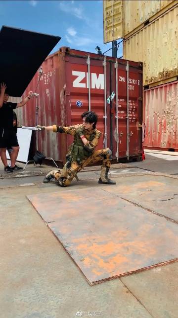 《仲夏满天心》无锡杀青 许魏洲实力解锁新人物-太阳成集团tyc(图3) 太阳成集团tyc