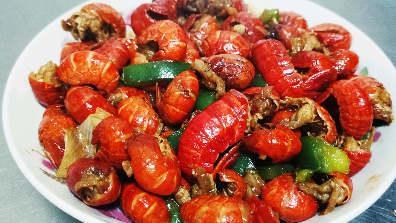 冬季到德保赏红枫“太阳成官网”(图2) 太阳成集团tyc