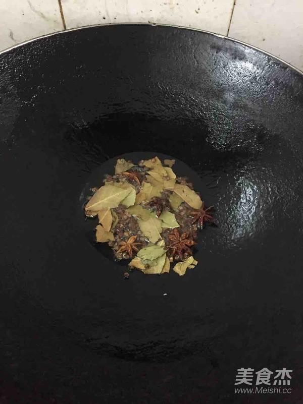 “太阳成官网”华人运通牵手东风悦达起亚 首款车型2021年量产(图2) 太阳成官网