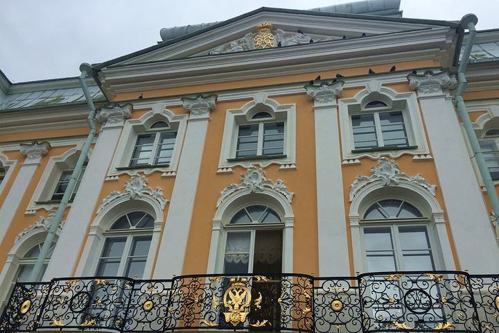 太阳成集团tyc|周洁琼《乐队的夏天》搭档旅行团 青春自在肆玩音乐(图2) 太阳成集团tyc